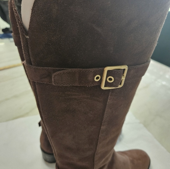 Waterproof Brown Suede Boots - Brass Hardware - Size 6-1/2 B - Picture 8 of 9